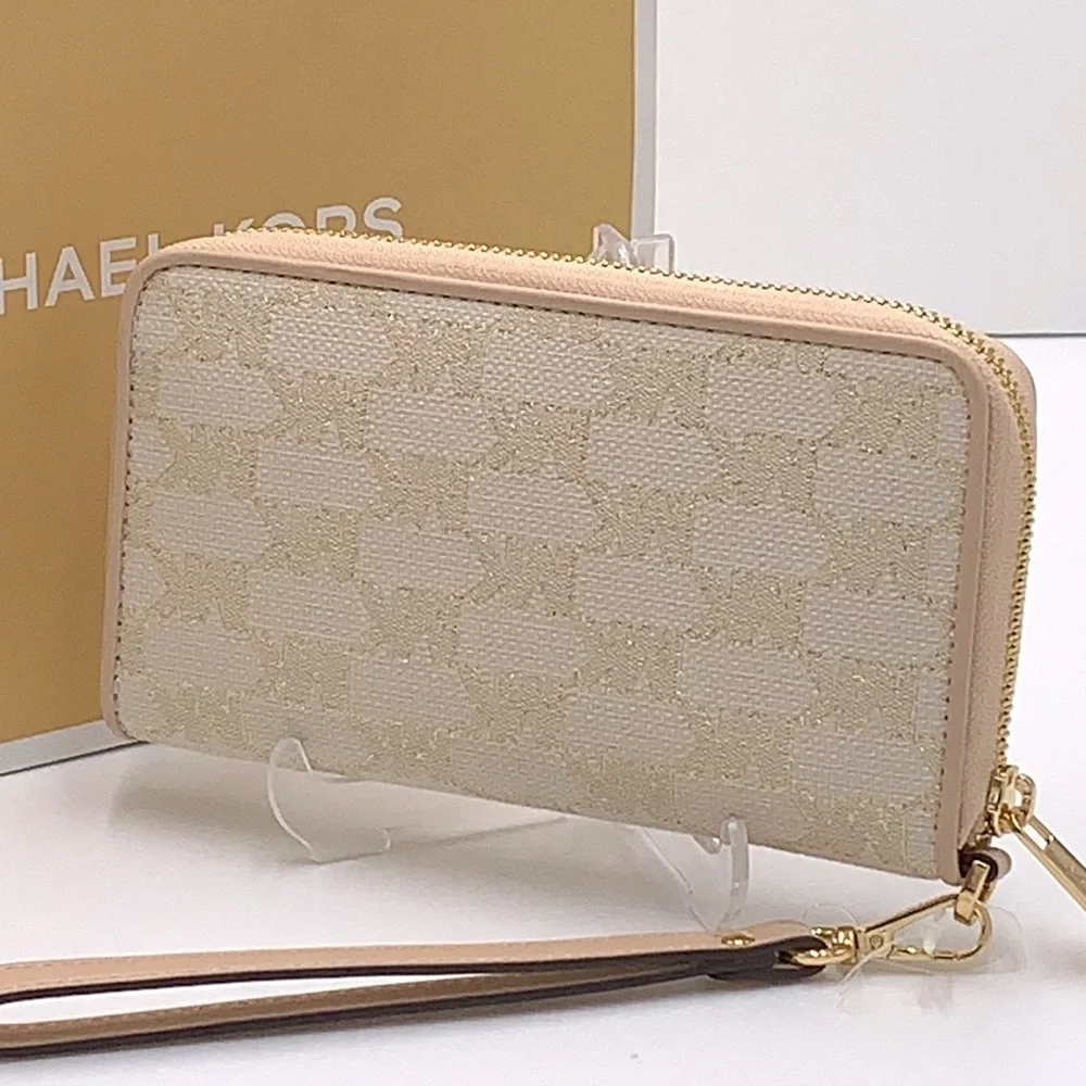 Michael Kors Jet Set Travel Large Multifunctional Phone Case Wristlet Wallet